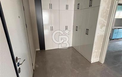 OVACIK'DA MİLLET BAHÇESİ KARŞISINDA, GENİŞ VE FERAH 4+1 DAİRE