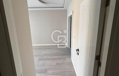 OVACIK'DA MİLLET BAHÇESİ KARŞISINDA, GENİŞ VE FERAH 4+1 DAİRE