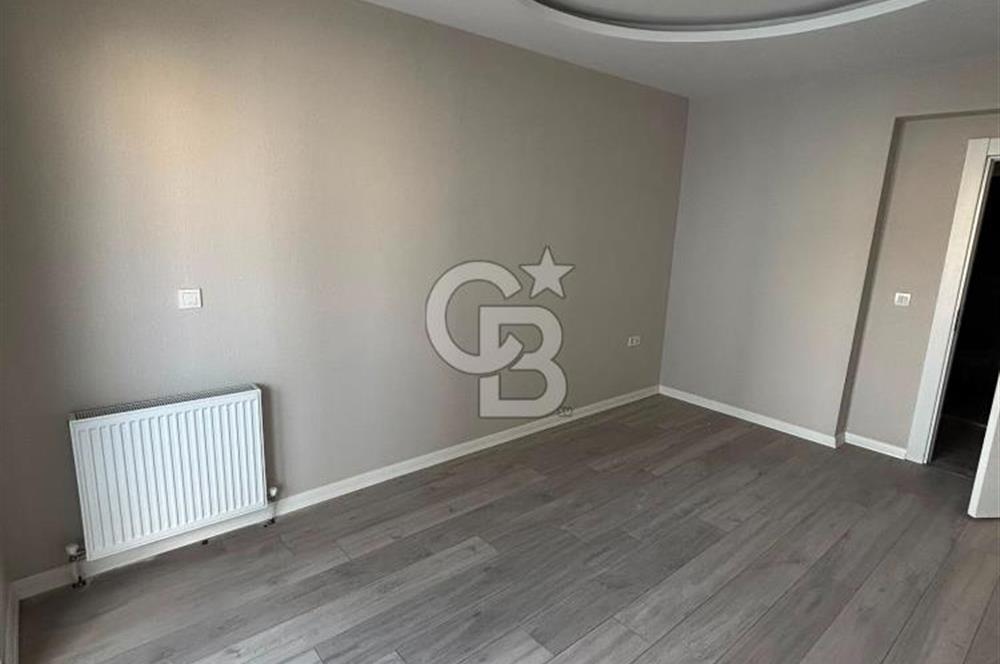 OVACIK'DA MİLLET BAHÇESİ KARŞISINDA, GENİŞ VE FERAH 4+1 DAİRE