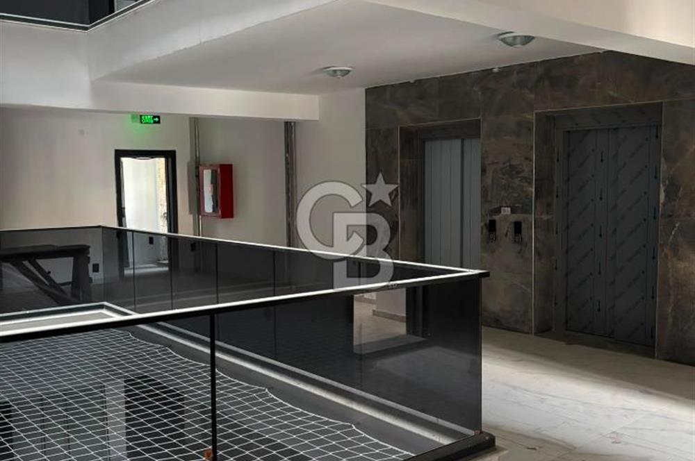 OVACIK'DA MİLLET BAHÇESİ KARŞISINDA, GENİŞ VE FERAH 4+1 DAİRE