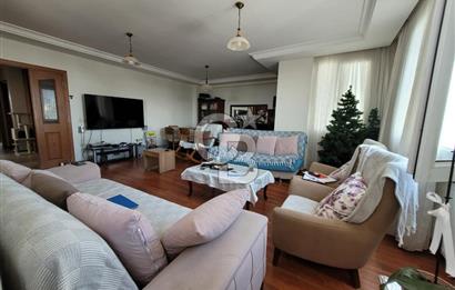 HAYALPARK CİVARI CADDE ÜZERİ HER KAT TEK DAİRE SATILIK 4+1