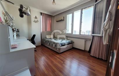 HAYALPARK CİVARI CADDE ÜZERİ HER KAT TEK DAİRE SATILIK 4+1