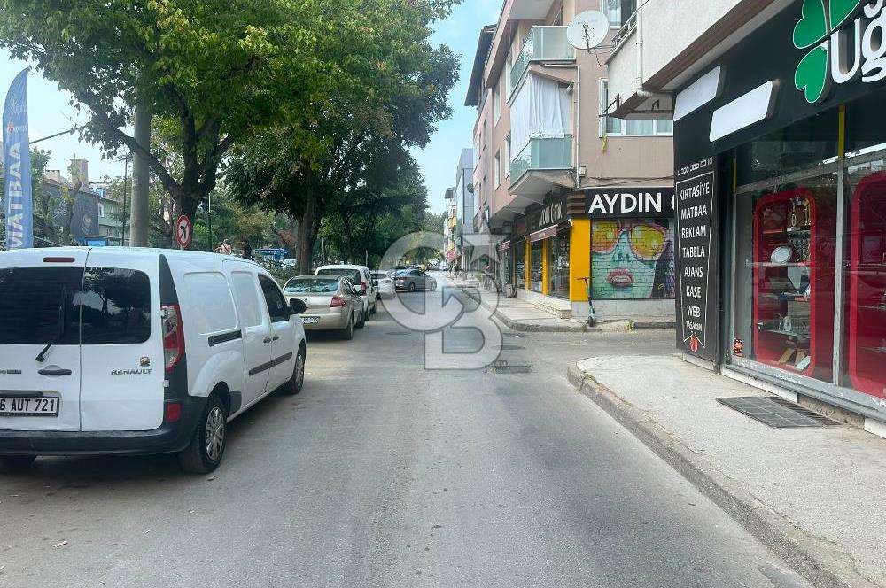 CB BLACK'TEN HÜRRİYET MERKEZDE İŞLEK YÜKSEK CİROLU ÇİĞKÖFTECİ