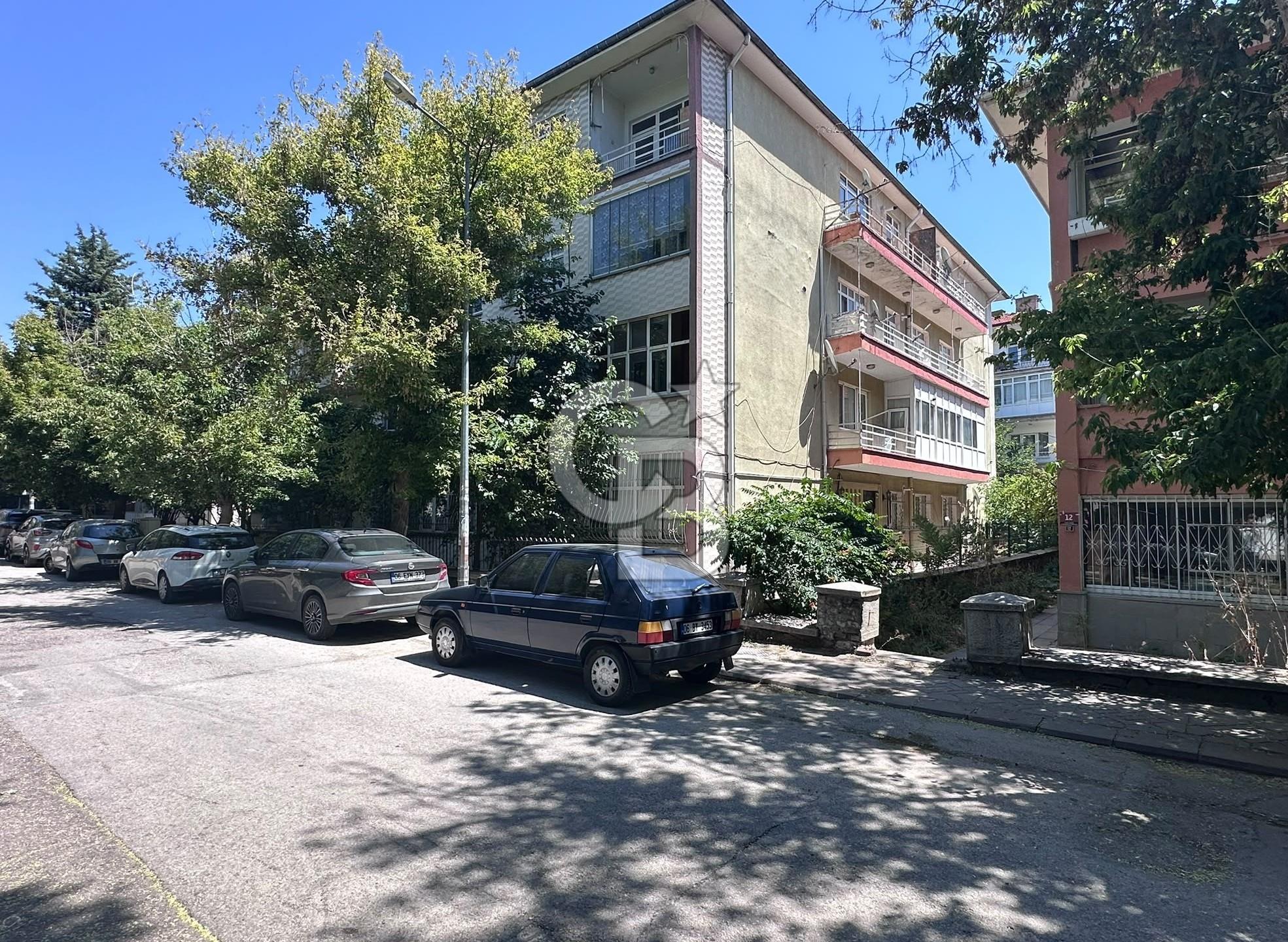 AYDINLIKEVLERDE ALTINPARKA YÜRÜME MESAFESİNDE 3+1+KİLER
