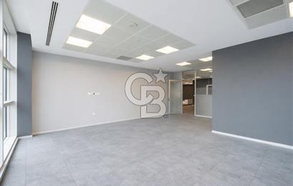 Levent 193'te 475 m² Dekorasyonlu Kiralık Ofis
