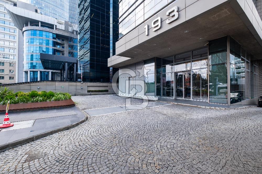 Levent 193'te 475 m² Dekorasyonlu Kiralık Ofis