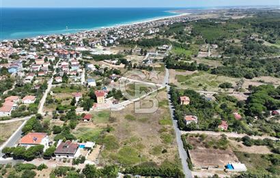 KARABURUN'DA İMAR PLANLARI İÇERİSİNDE SATILIK 711 M2 HİSSE