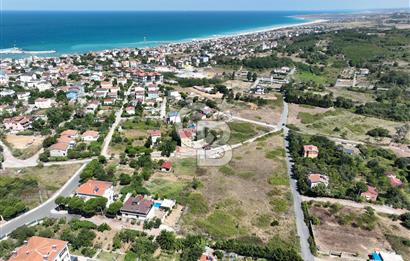 KARABURUN'DA İMAR PLANLARI İÇERİSİNDE SATILIK 711 M2 HİSSE