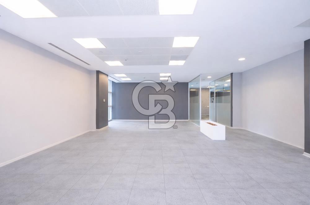 Levent 193'te 475 m² Dekorasyonlu Kiralık Ofis