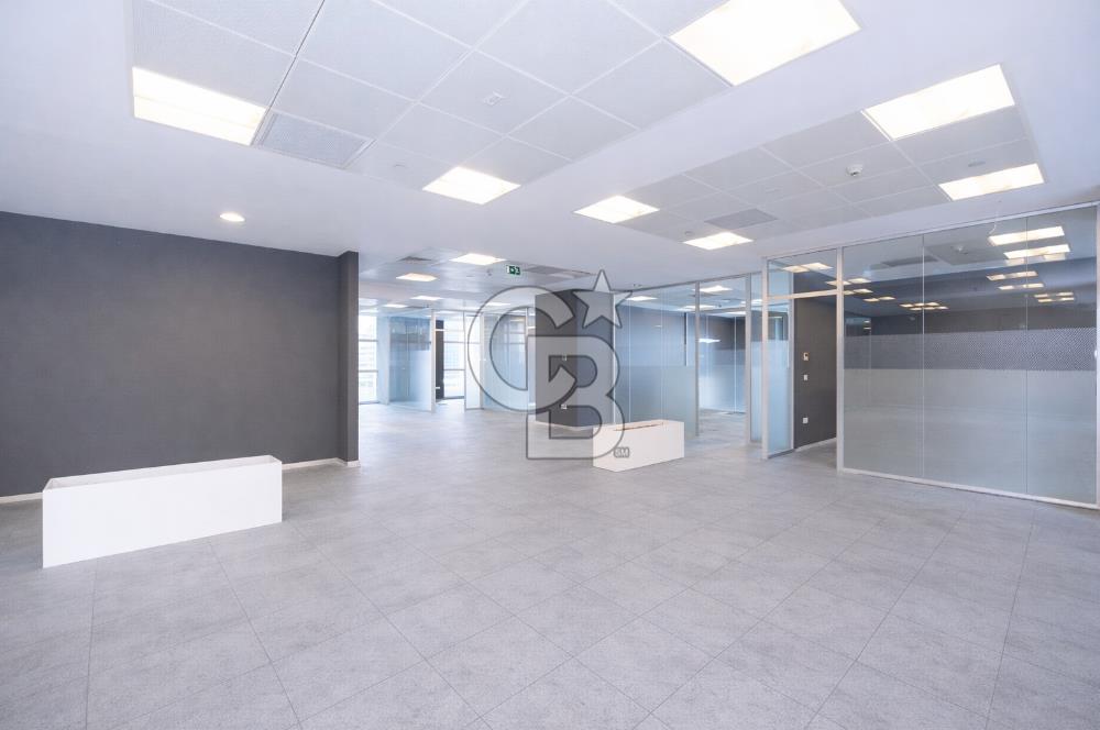 Levent 193'te 475 m² Dekorasyonlu Kiralık Ofis