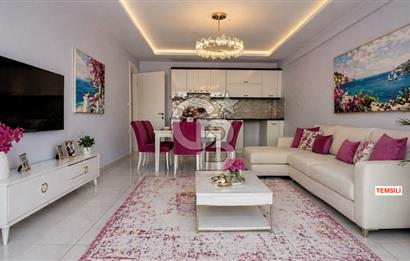 Asansörlü Havuzlu Ön cephe ara kat 6 yaşında 2+1 Daire