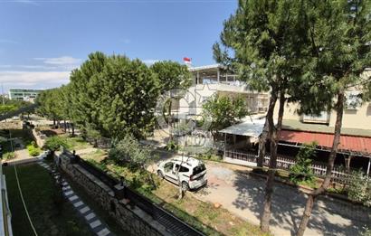 Asansörlü Havuzlu Ön cephe ara kat 6 yaşında 2+1 Daire
