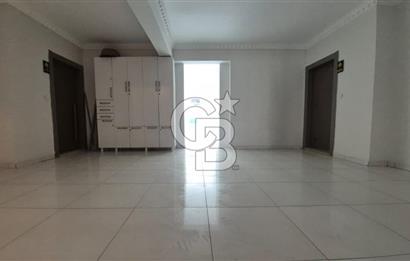 Asansörlü Havuzlu Ön cephe ara kat 6 yaşında 2+1 Daire
