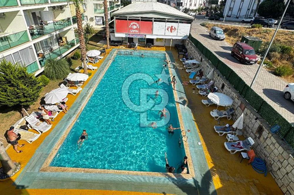 Asansörlü Havuzlu Ön cephe ara kat 6 yaşında 2+1 Daire