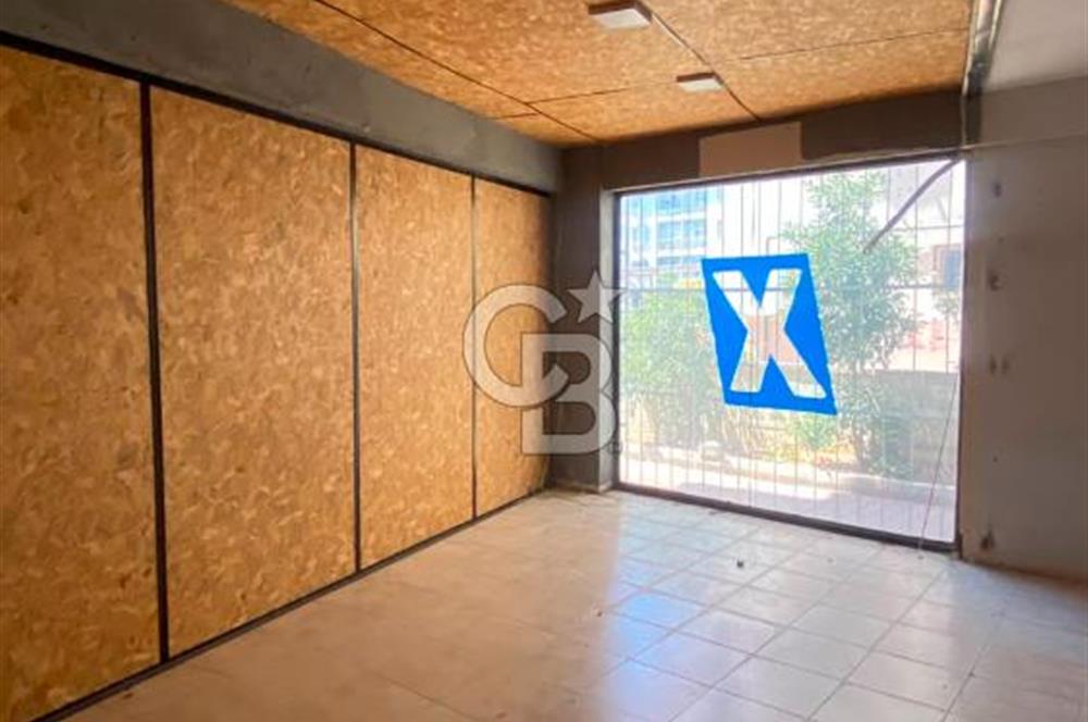 Kepez’de Cadde Yakını 300 m² 3 Katlı Bahçe Kullanımlı Dükkan