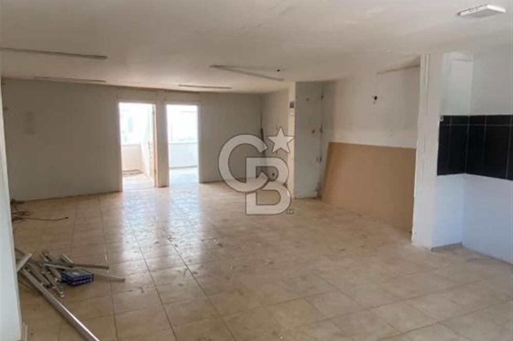 Kepez’de Cadde Yakını 300 m² 3 Katlı Bahçe Kullanımlı Dükkan