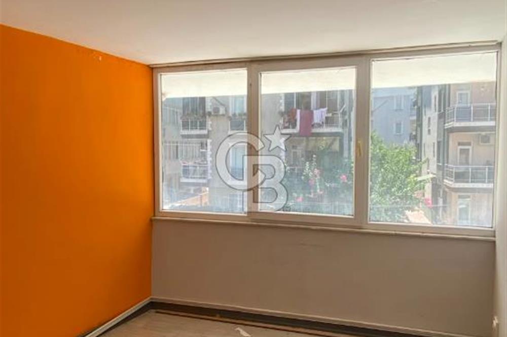 Kepez’de Cadde Yakını 300 m² 3 Katlı Bahçe Kullanımlı Dükkan