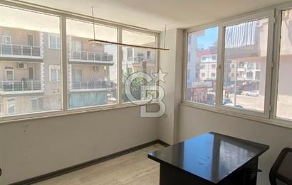 Kepez’de Cadde Yakını 300 m² 3 Katlı Bahçe Kullanımlı Dükkan