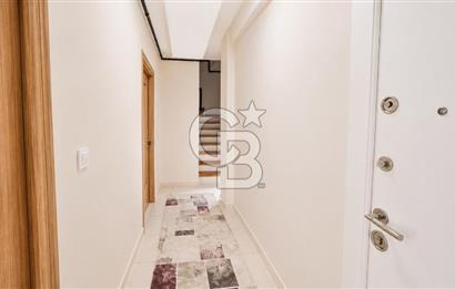 Çiğli Maltepe Caddesinde Merkezi Konumda, Ferah 3+1 Dubleks Daire