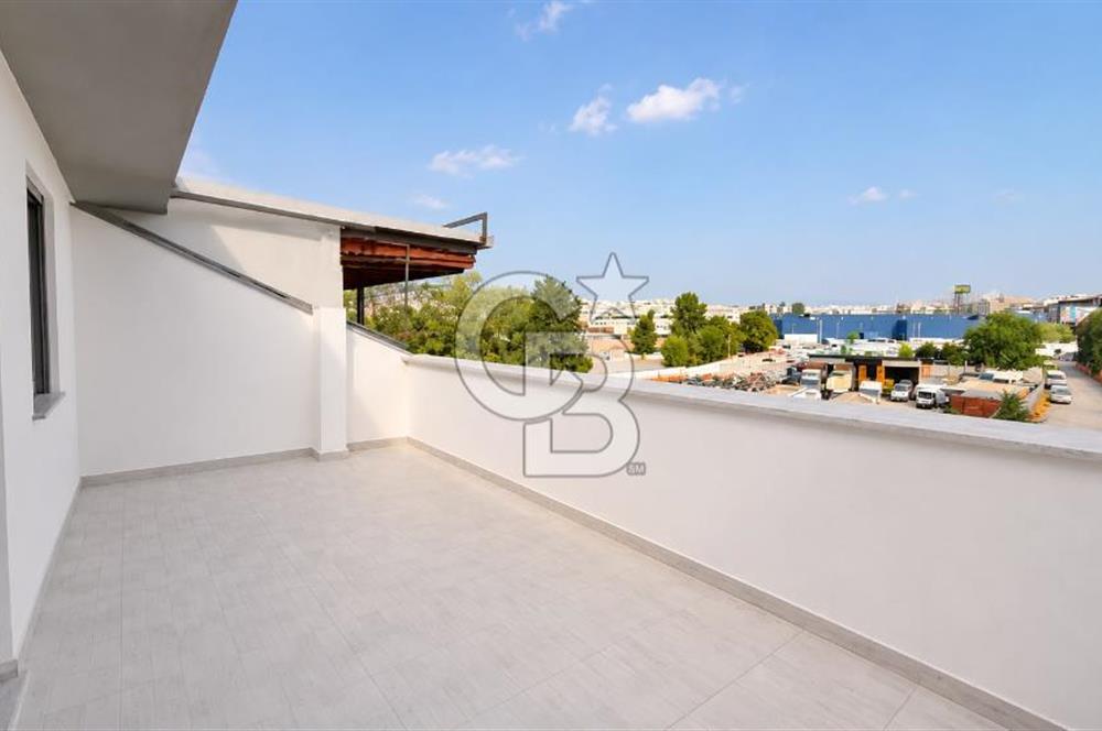 Çiğli Maltepe Caddesinde Merkezi Konumda, Ferah 3+1 Dubleks Daire