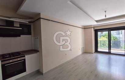 Karşıyaka Bahçelievler Mahallesi'nde Kiralık 2+1 Daire