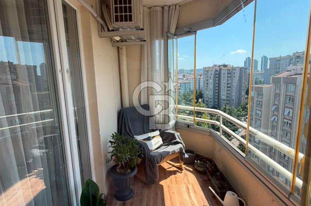 Ataşehir'de Site İçerisinde Eksiksiz Yenilenmiş 3+1 Kiralık