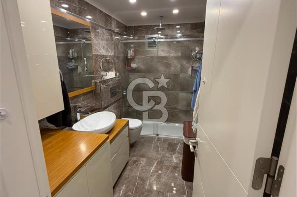 Ataşehir'de Site İçerisinde Eksiksiz Yenilenmiş 3+1 Kiralık
