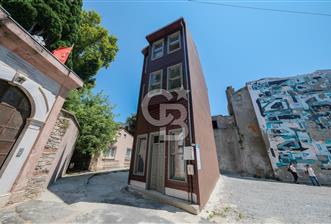 SARIYER BÜYÜKDEREDE ASLINA SADIK KALINARAK YENİLENMİŞ TARİHİ EV - 2 - 367705