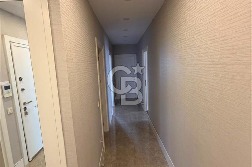 Ataşehir'de Site İçerisinde Eksiksiz Yenilenmiş 3+1 Kiralık