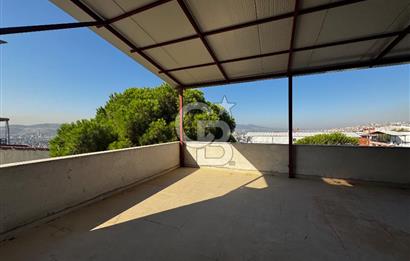 Bornova atatürk mahallesinde satılık villa