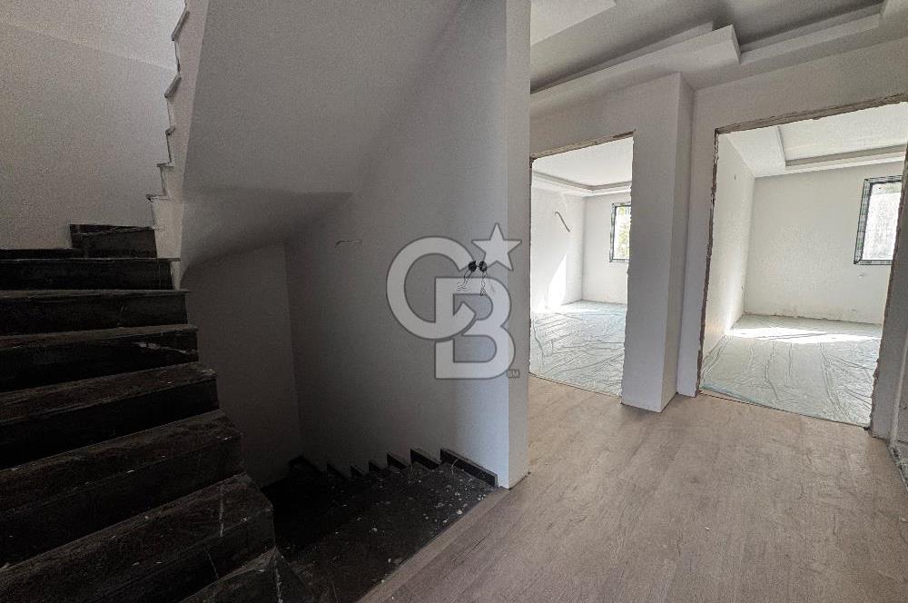 Bornova atatürk mahallesinde satılık villa