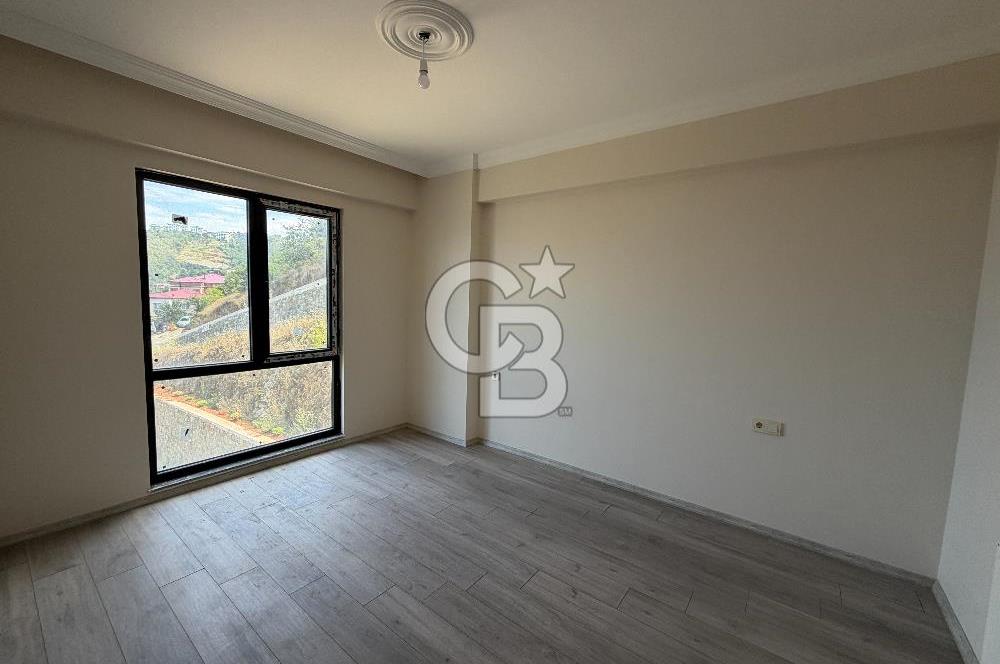 TRABZON YOMRA'DA SATILIK 1+1 SIFIR DAİRE
