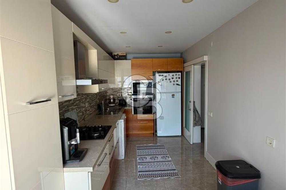 Ataşehir'de Site İçerisinde Eksiksiz Yenilenmiş 3+1 Kiralık