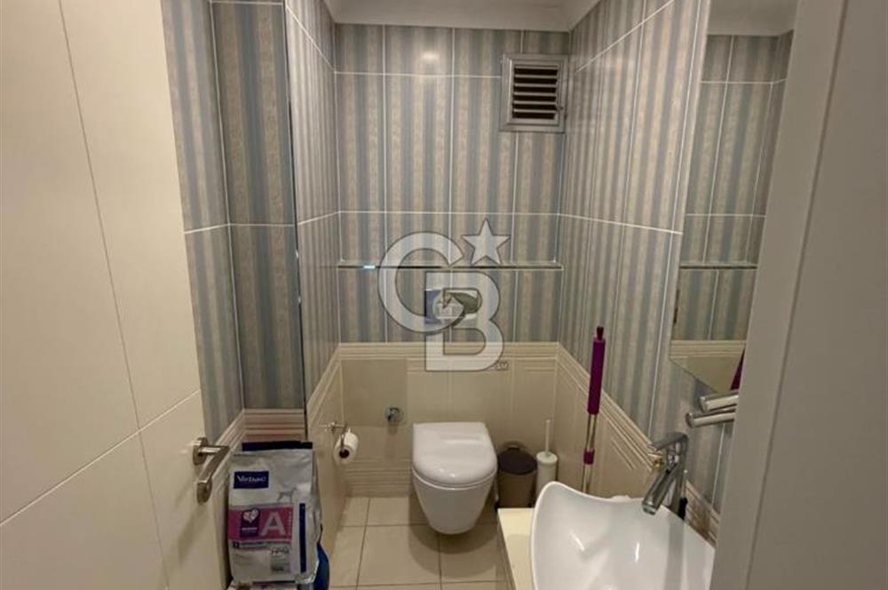 Ataşehir'de Site İçerisinde Eksiksiz Yenilenmiş 3+1 Kiralık