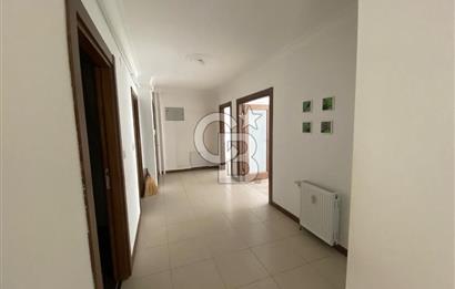 GOP ANA CADDE'YE YAKIN MESAFEDE KİRALIK 3+1 DAİRE