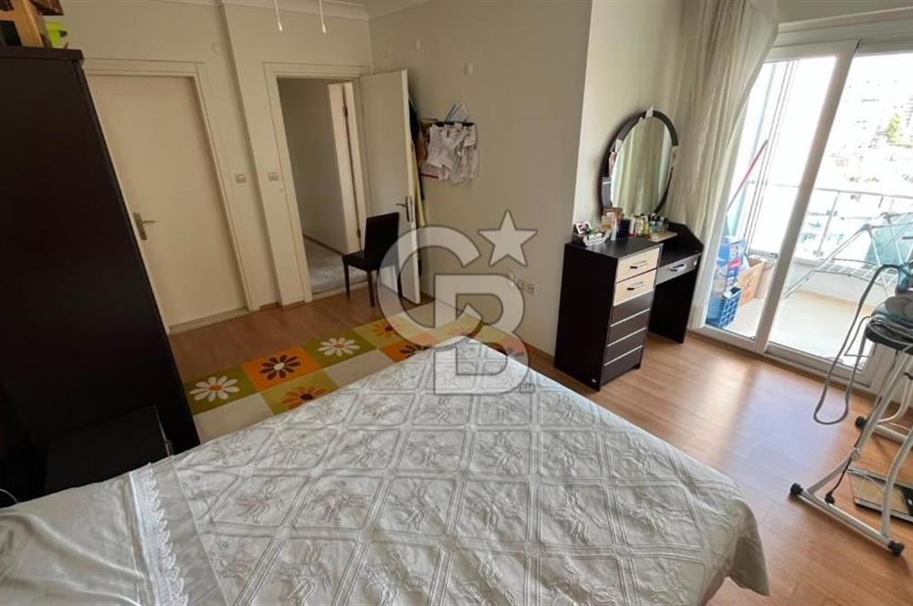 Bayraklı Ciritoğlu Bartu Sitesi'nde 3+1 160 m² Kiralık Daire