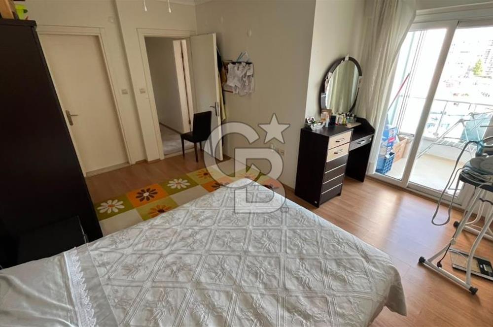 Bayraklı Ciritoğlu Bartu Sitesi'nde 3+1 160 m² Kiralık Daire