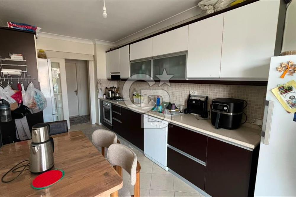 Bayraklı Ciritoğlu Bartu Sitesi'nde 3+1 160 m² Kiralık Daire