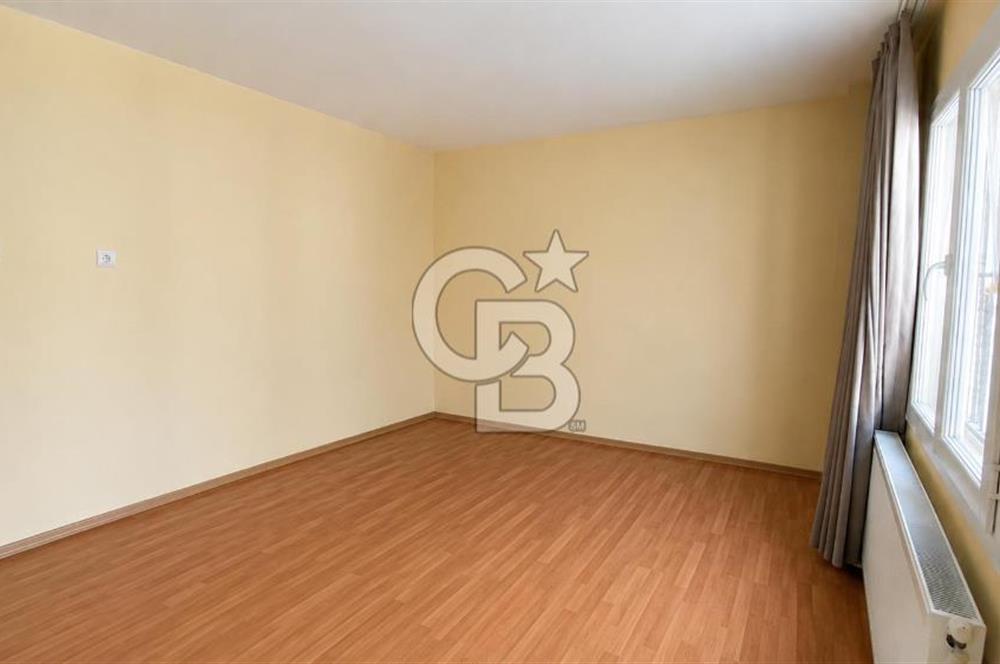 BUCA KURUÇEŞME'DE 2+1 SATILIK DAİRE