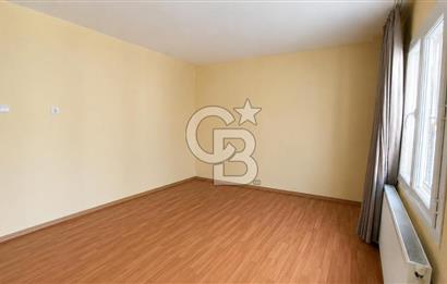 BUCA KURUÇEŞME'DE 2+1 SATILIK DAİRE