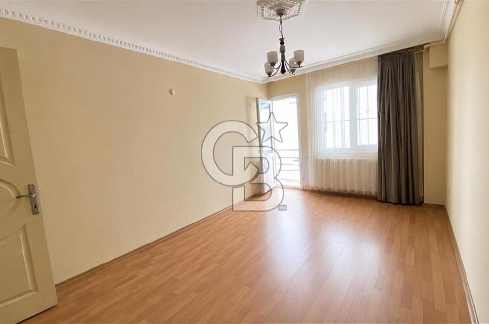 BUCA KURUÇEŞME'DE 2+1 SATILIK DAİRE