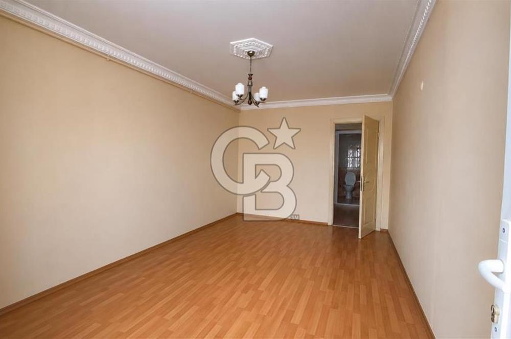 BUCA KURUÇEŞME'DE 2+1 SATILIK DAİRE
