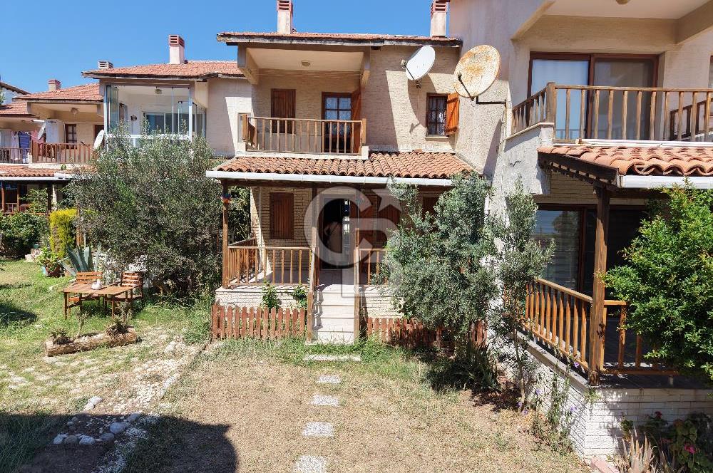 İzmir foça da satılık 3+1 villa 