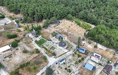BORNOVA YAKAKÖY 350 M2 HİSSELİ ARSA