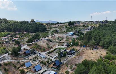 BORNOVA YAKAKÖY 350 M2 HİSSELİ ARSA