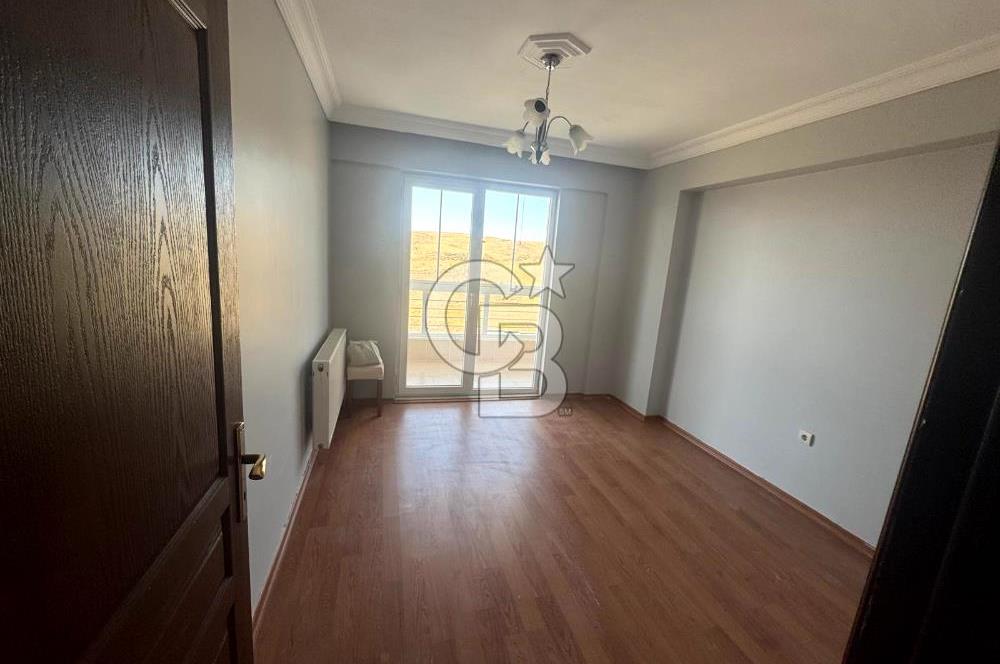 ERYAMAN-PARKYAMAN SİTESİNDE KONFORLU 6+1 TERASLI KİRALIK DAİRE