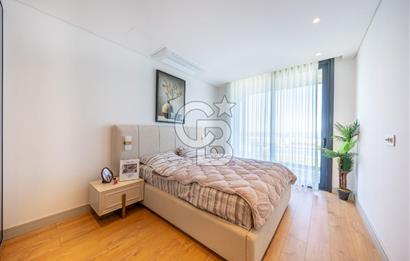 ÇEŞME AYASARANDA NOA TERRACE PROJESİ HAVUZLU BAHÇELİ 3+1 VİLLA