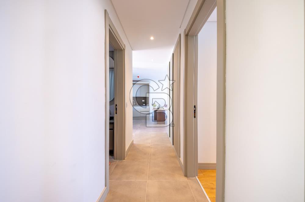 ÇEŞME AYASARANDA NOA TERRACE PROJESİ HAVUZLU BAHÇELİ 3+1 VİLLA