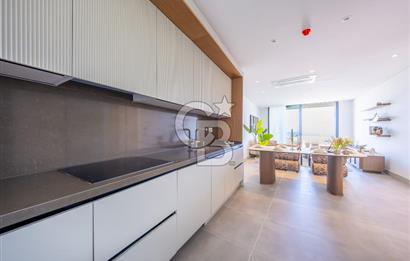 ÇEŞME AYASARANDA NOA TERRACE PROJESİ HAVUZLU BAHÇELİ 3+1 VİLLA