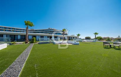 ÇEŞME AYASARANDA NOA TERRACE PROJESİ HAVUZLU BAHÇELİ 3+1 VİLLA